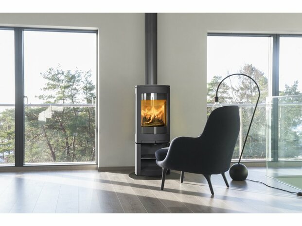 JOTUL F 371V2 ADVANCE BP ČIERNY LAK