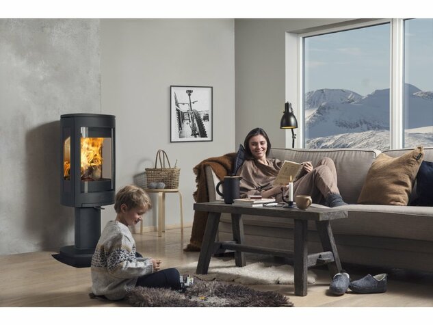 JOTUL F 373V2 ADVANCE BP ČIERNY LAK