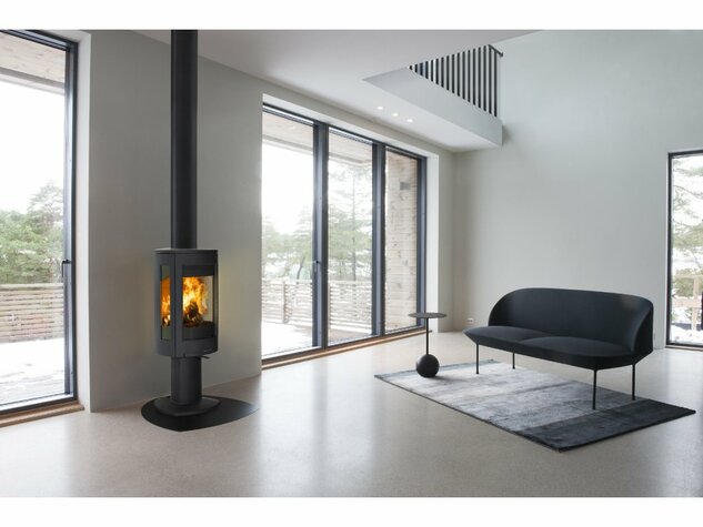 JOTUL F 373V2 ADVANCE BP ČIERNY LAK