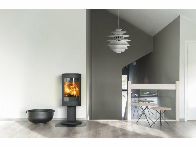 JOTUL F 373V2 ADVANCE BP ČIERNY LAK