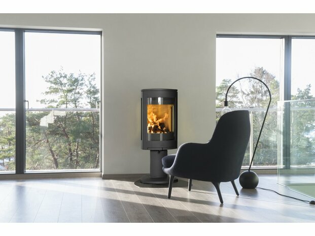 JOTUL F 373V2 ADVANCE BP ČIERNY LAK